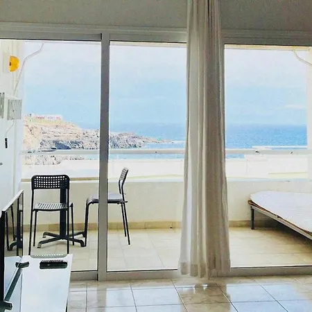 Apartman Cozy With Ocean View